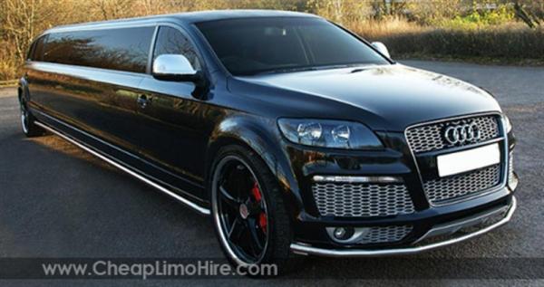 audi-q7-black (Medium).jpg